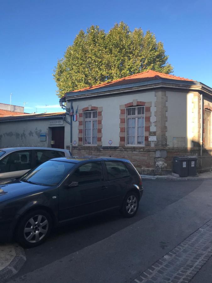 Appartement Avec Garage Centre Historique De Béziers Exteriör bild