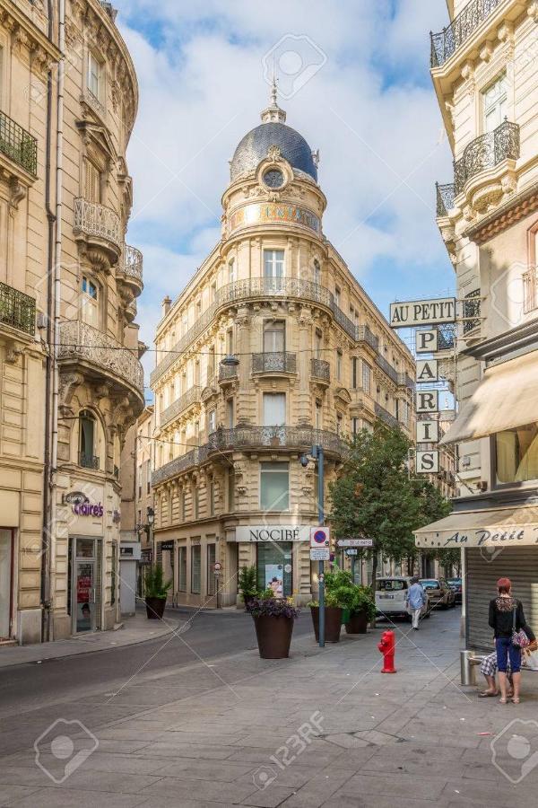 Appartement Avec Garage Centre Historique De Béziers Exteriör bild